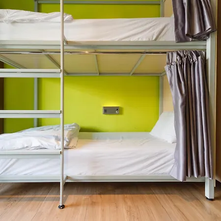 Siamaze Hostel-3